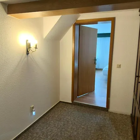 Am Ratshof 3* Halle (Saale)
